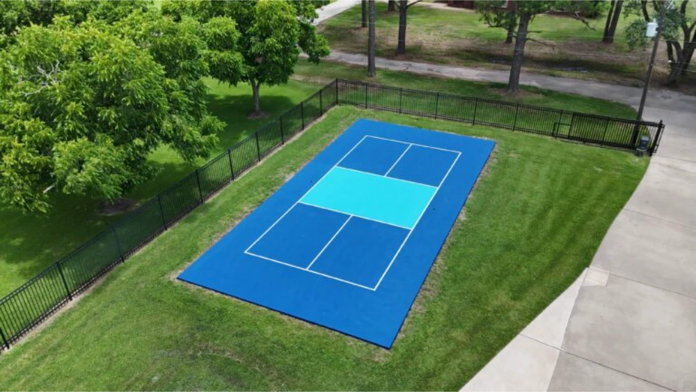 backyard-pickleball-court-installation-dickinson-texas-768x432