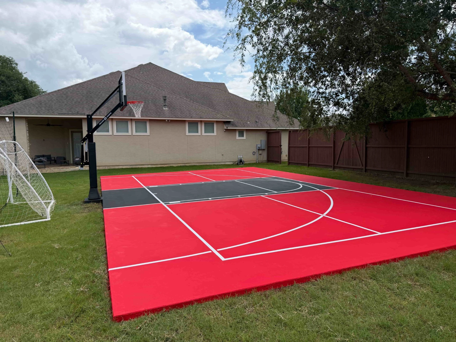 backyard-pickleball-court-installation-san-antonio-scaled