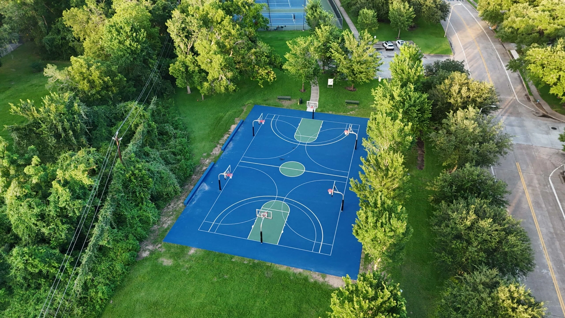 basketball-court-contractor-houston-community-sports-court-scaled