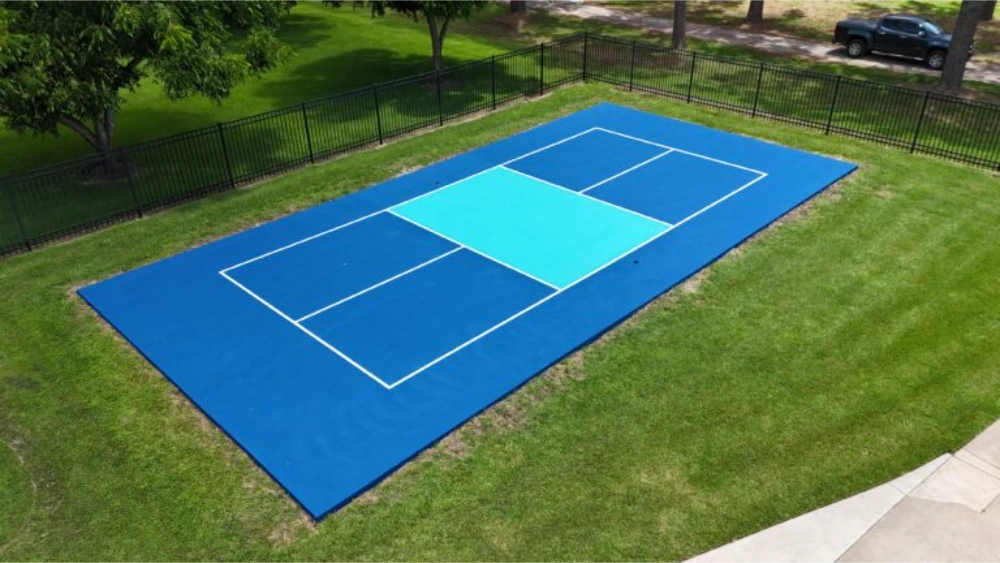 custom-backyard-pickleball-court-project-dickinson-768x432