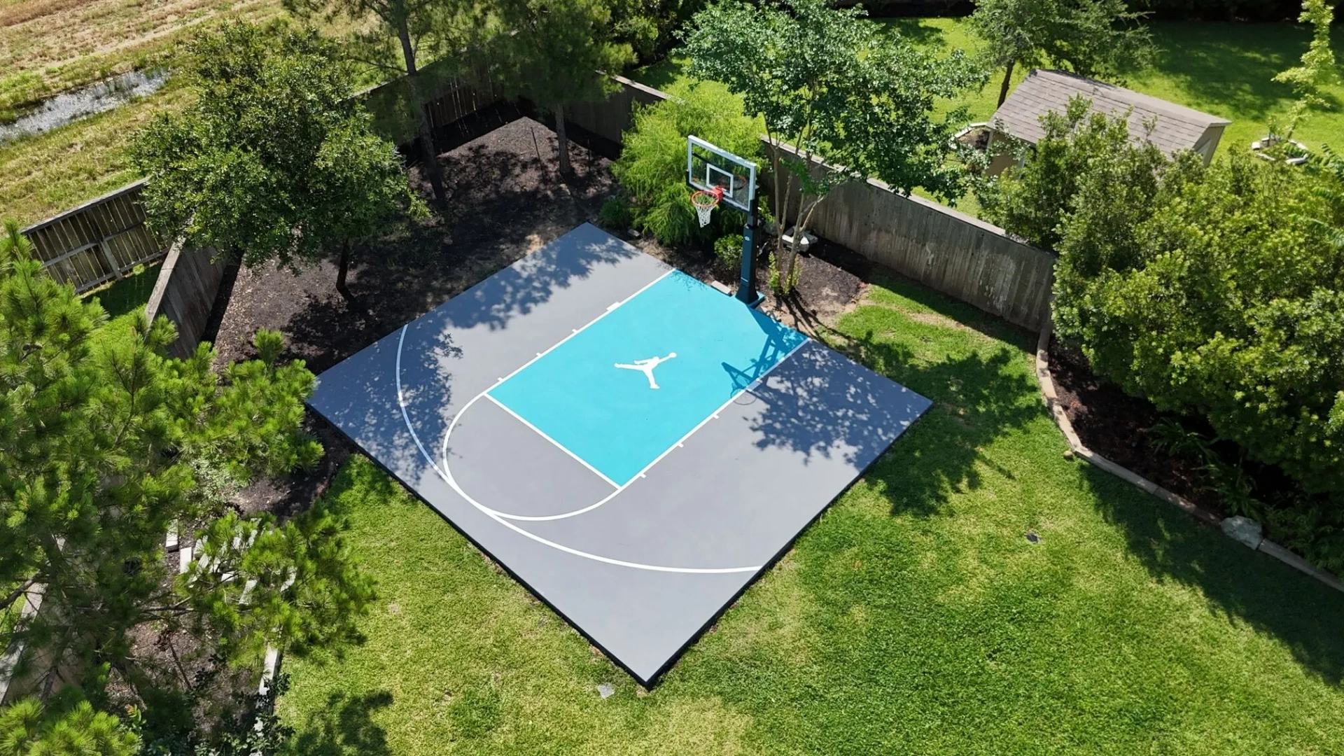 custom-mini-basketball-court-contractor-houston