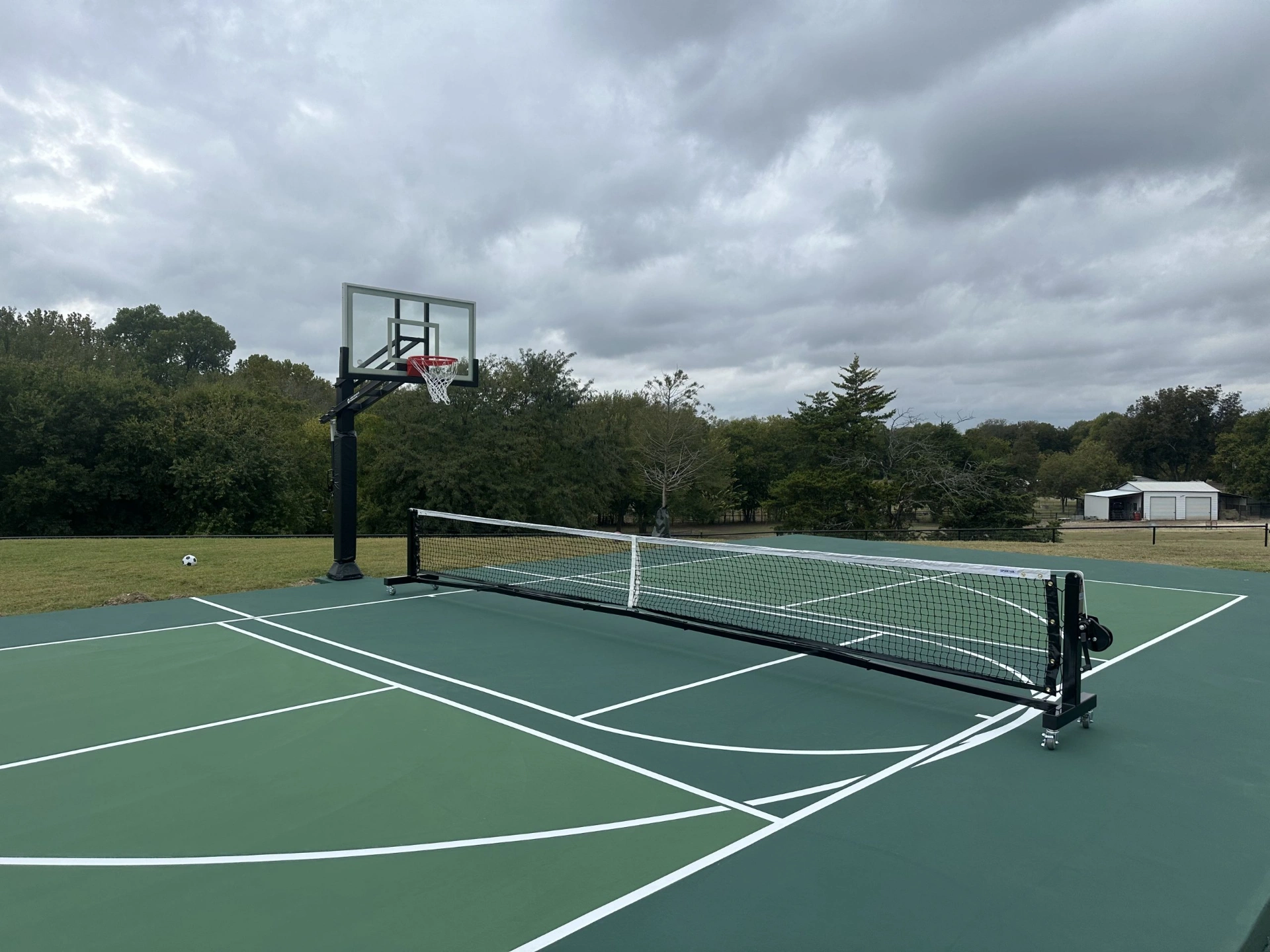 custom-outdoor-multi-sport-court-dallas-project-scaled (1)
