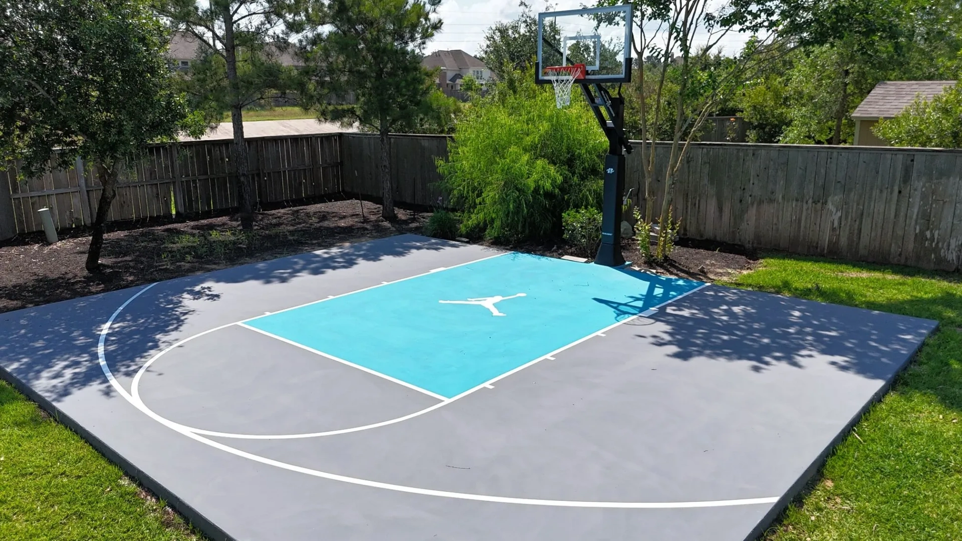 modern-mini-basketball-court-houston-tx