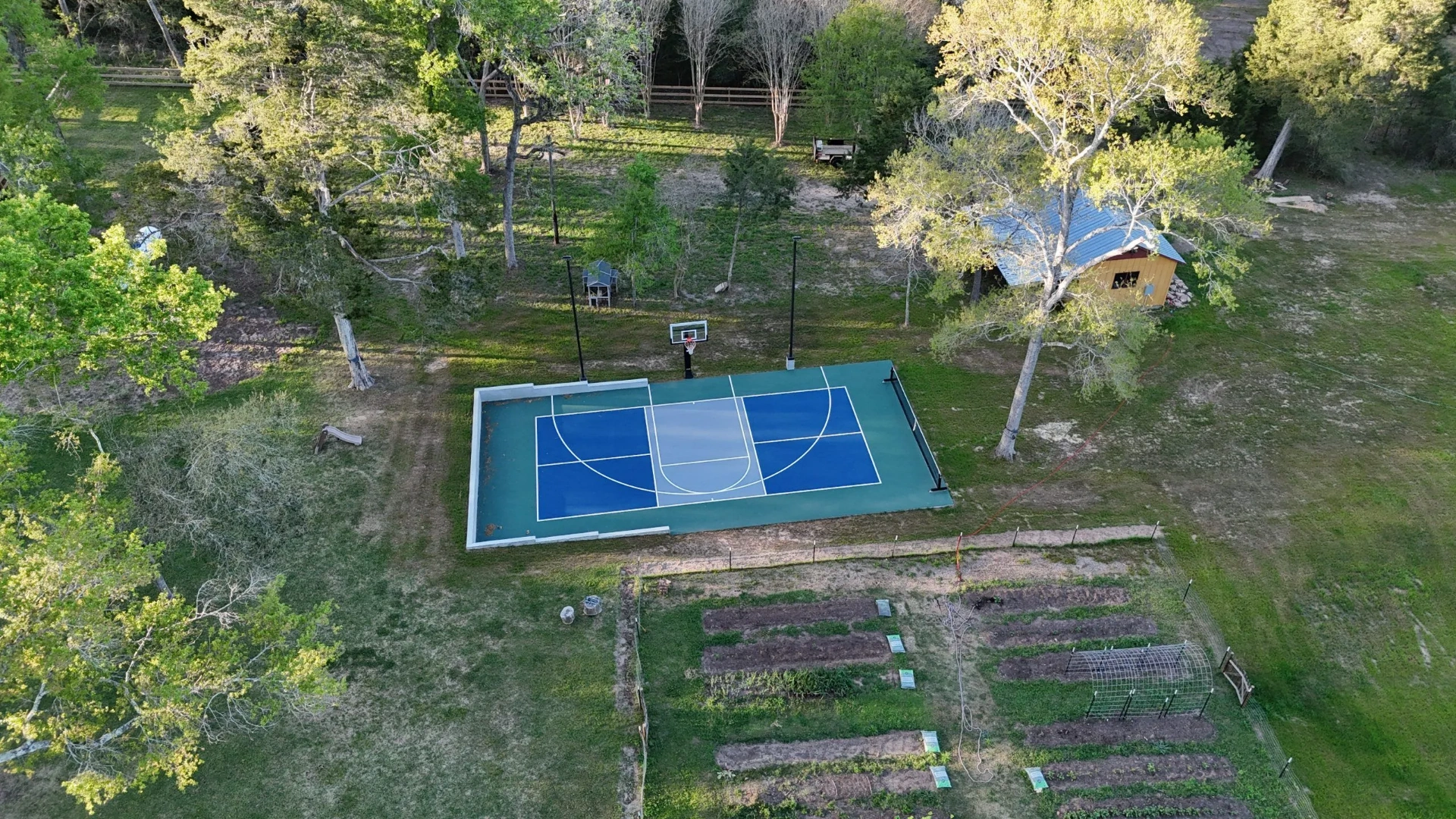 outdoor-multi-use-sports-court-property-scaled