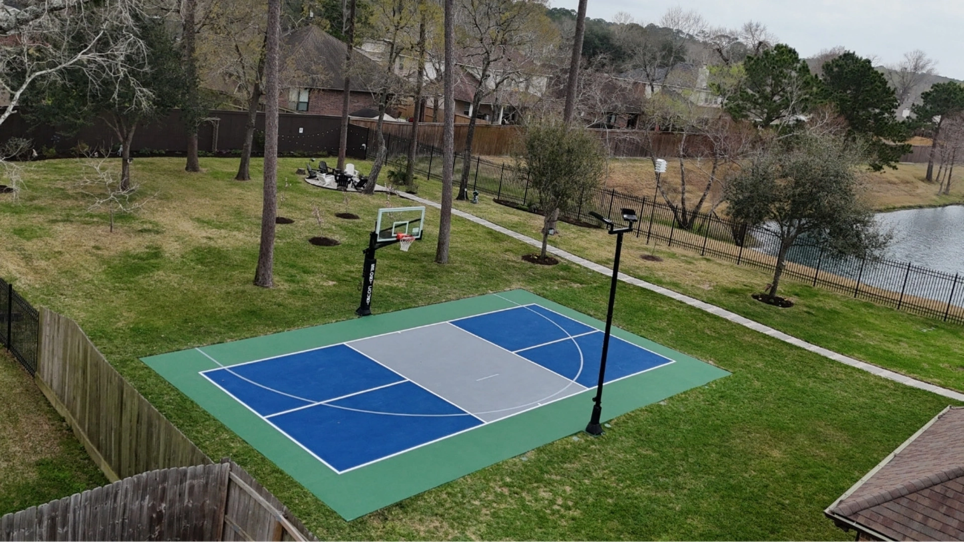 residential-multi-sport-court-construction
