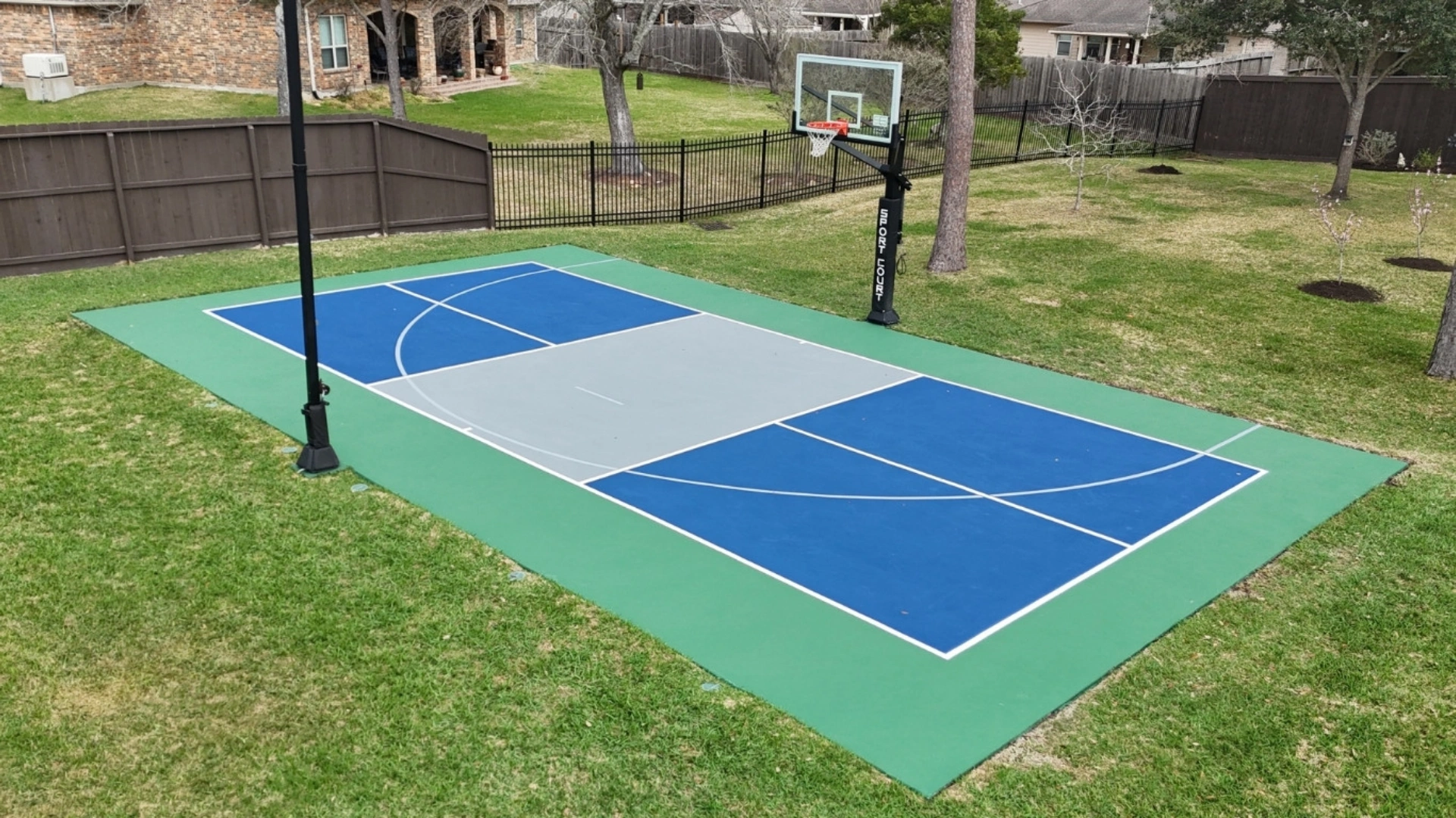 residential-sport-court-installation