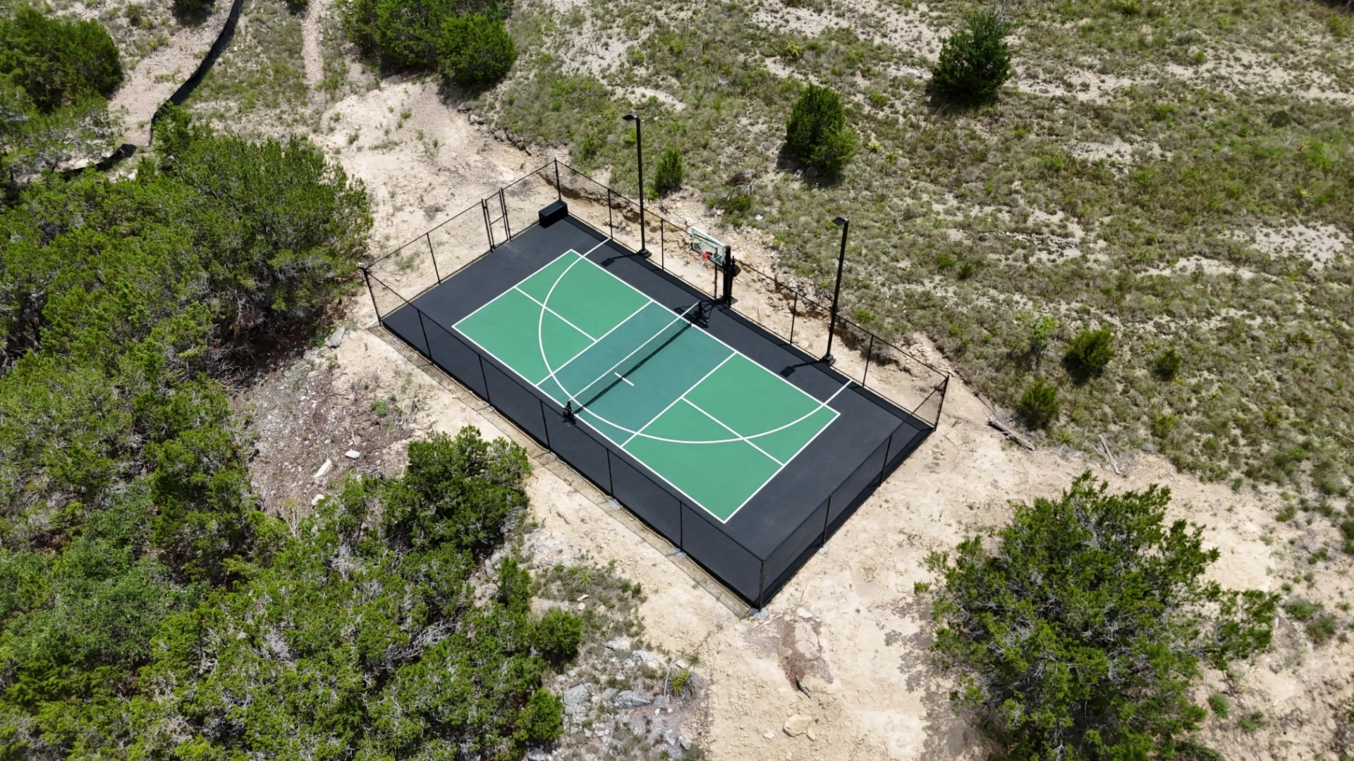 texas-hill-country-basketball-and-pickleball-court